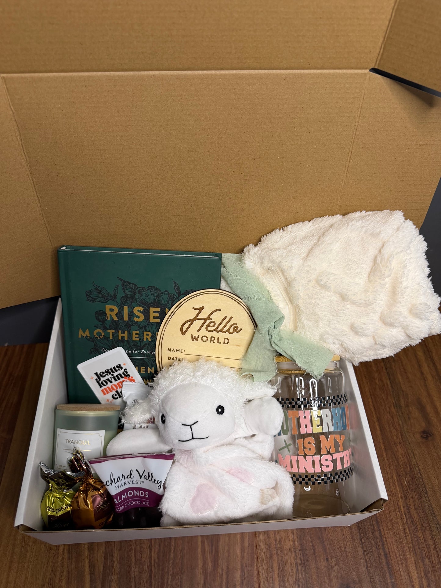 Mom to Be Faith Box, Baby Shower Gift Box, Pregnancy Celebration Gift, New Mom Gift Set, Expecting Mom Gift Idea, Baby Arrival Keepsake
